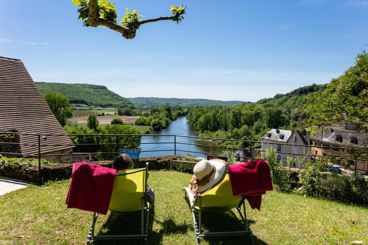 Au Coeur De Beynac, Superbe Maison Du 14Eme Siecle Avec Jardin Panoramique Exterior photo